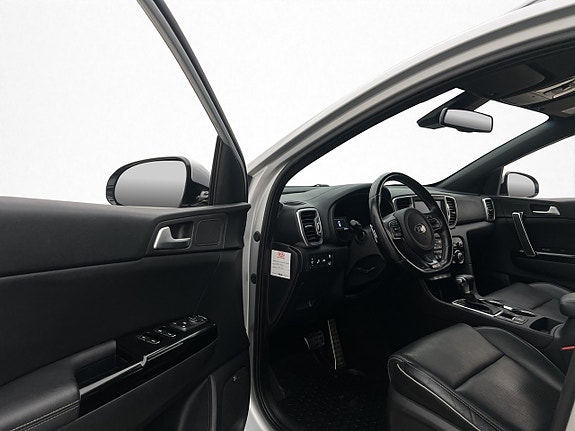 Kia Sportage 11 of 30