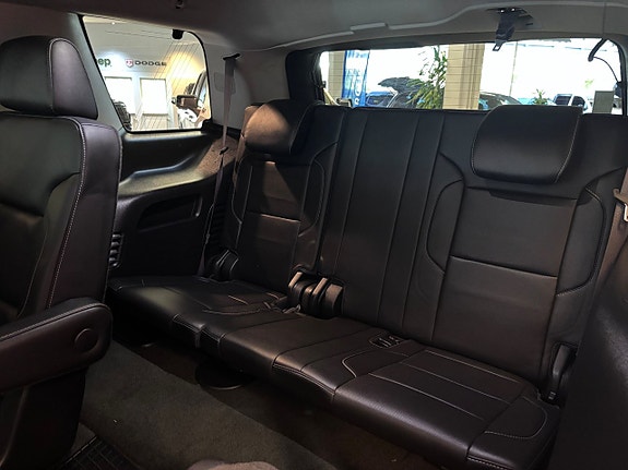 Chevrolet Tahoe 10 of 17