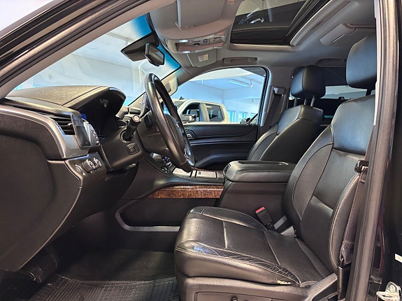 Chevrolet Tahoe 7 of 17