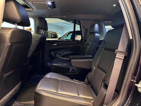 Chevrolet Tahoe 8 of 17