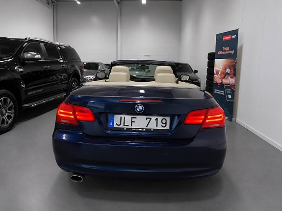 BMW 320d 6 of 21