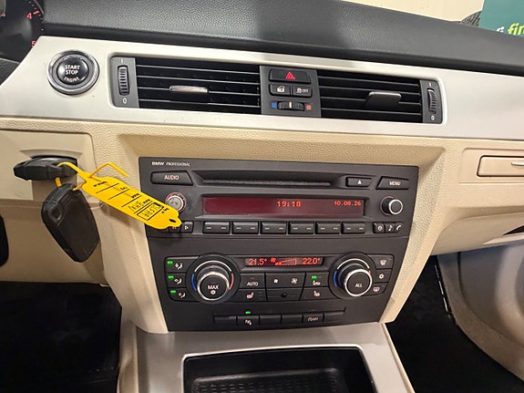 BMW 320d 21 of 21