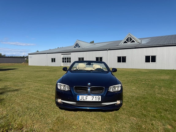BMW 320d 12 of 21