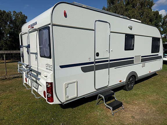 Adria Altea 562 PK. Barnkammarvagn 2 of 7