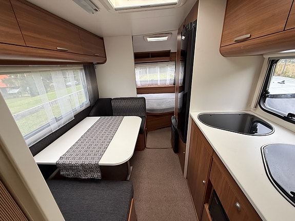 Adria Altea 562 PK. Barnkammarvagn 4 of 7