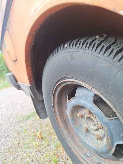 Volvo 240 8 of 13