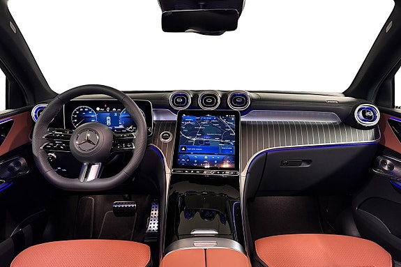 Mercedes-Benz GLC300 e 8 of 18
