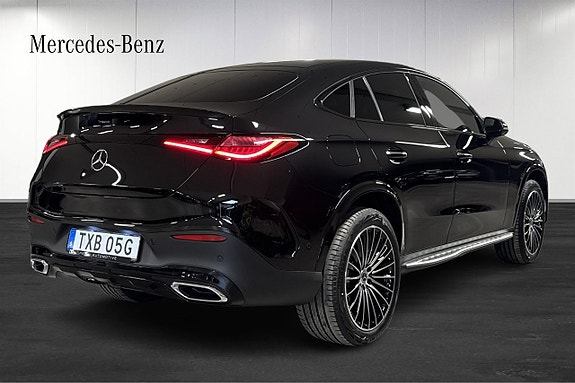 Mercedes-Benz GLC300 e 4 of 18