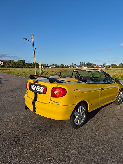 Renault Megane I 3 of 5