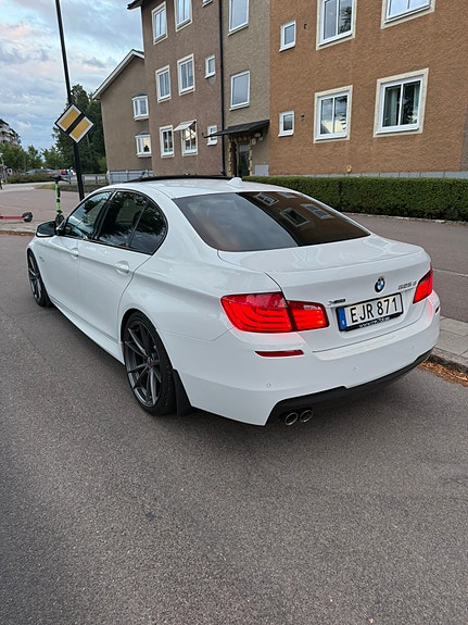 BMW 525d 4 of 10