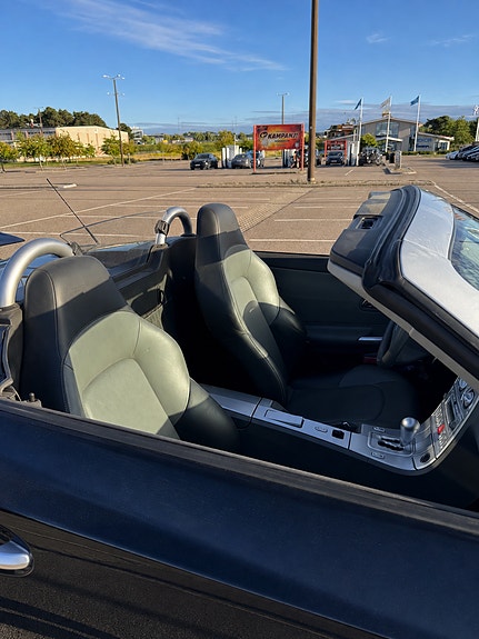 Chrysler Crossfire 2 of 5