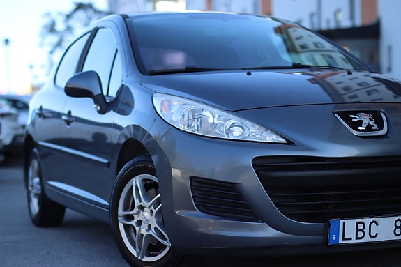 Peugeot 207 11 of 15