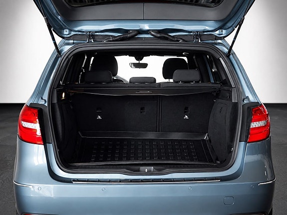 Mercedes-Benz B180 5 of 23