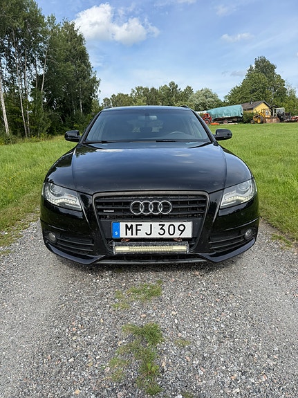 Audi A4 5 of 9