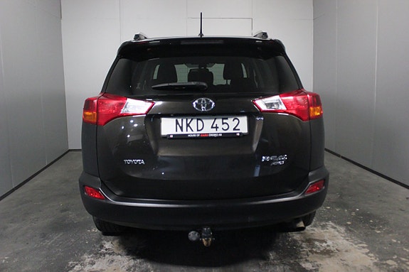 Toyota RAV4 6 of 20