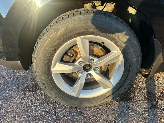 Hyundai ix35 12 of 16