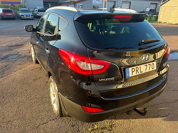 Hyundai ix35 4 of 16