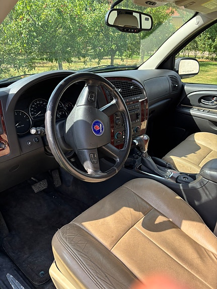 Saab 9-7X 7 of 13
