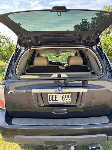 Saab 9-7X 11 of 13