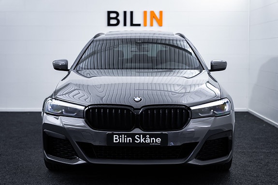 BMW 530e 4 of 29
