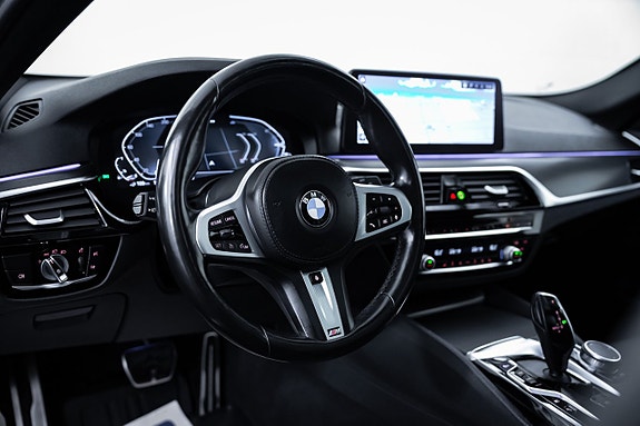 BMW 530e 16 of 29