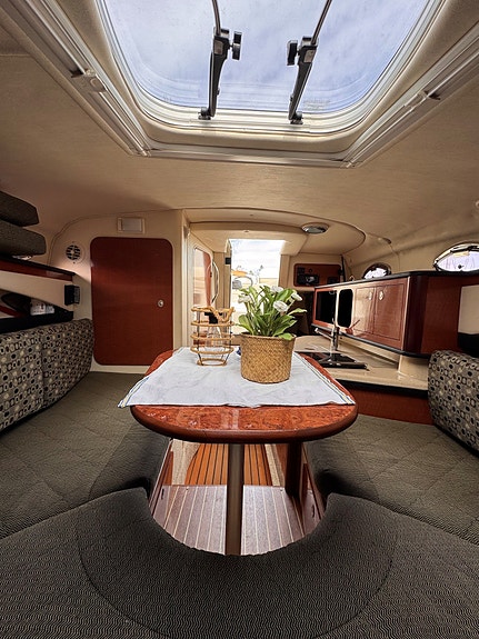 Sea Ray Sundancer 260/275 8 of 13