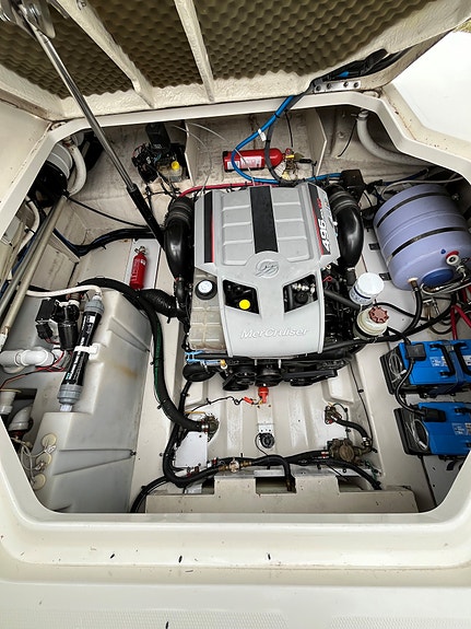 Sea Ray Sundancer 260/275 6 of 13