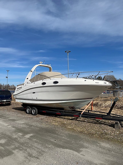 Sea Ray Sundancer 260/275 11 of 13