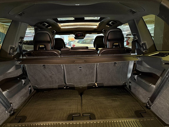 Volvo XC90 21 of 21