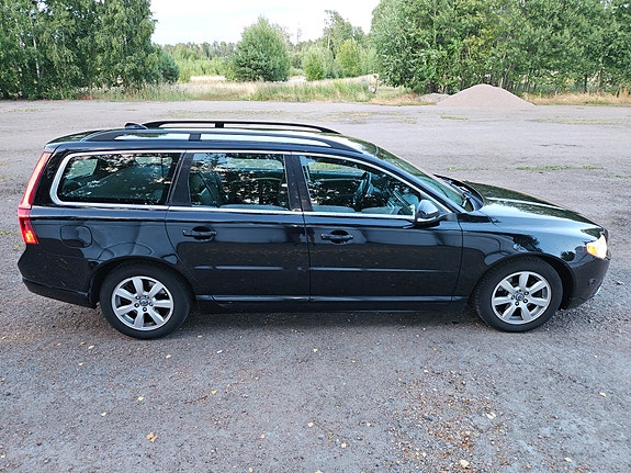 Volvo V70 2012