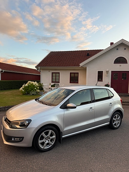 Volkswagen Polo 10 of 18