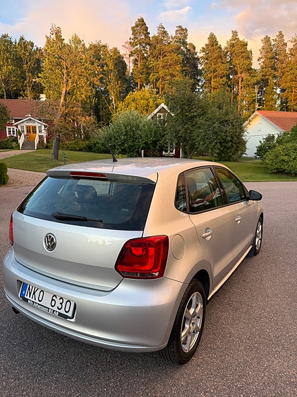 Volkswagen Polo 13 of 18
