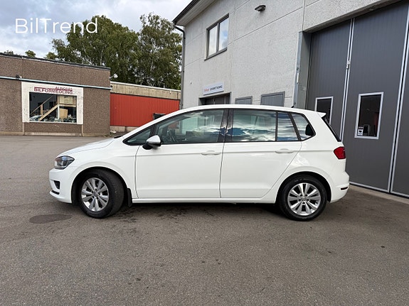 Volkswagen Golf Sportsvan 5 of 13