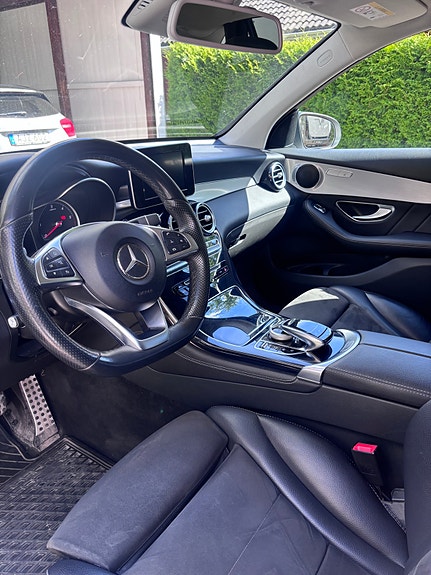 Mercedes-Benz GLC220 d 8 of 13