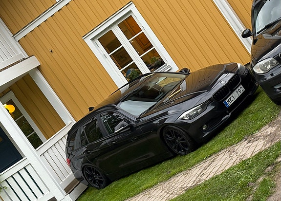 BMW 318d 5 of 7