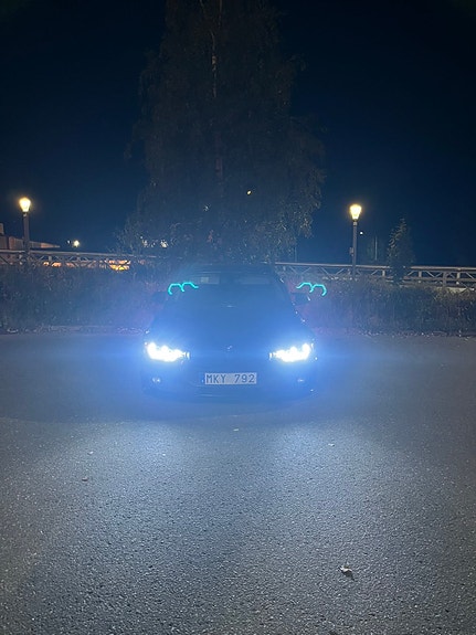 BMW 318d 3 of 7