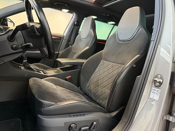 Skoda Superb 9 of 17