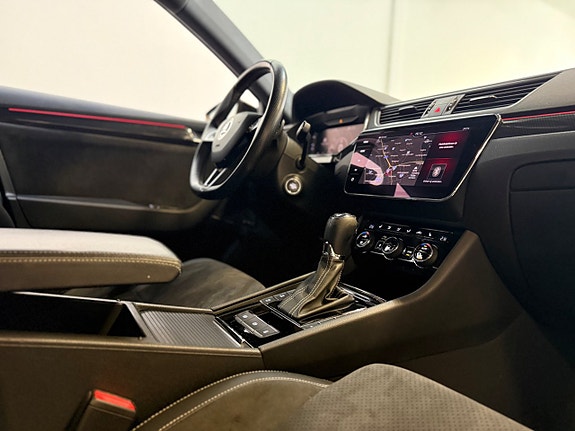Skoda Superb 7 of 17