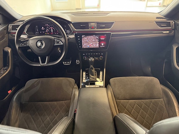 Skoda Superb 4 of 17