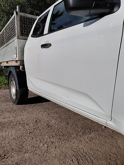 Isuzu D-max 4 of 13