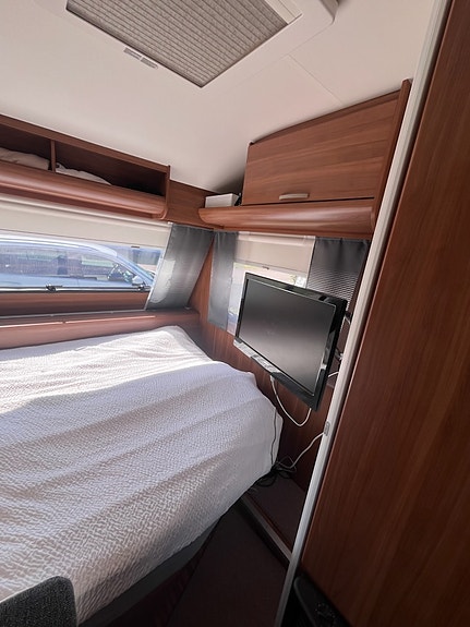 Adria Altea 562 PK (Limited Edition) 9 of 12