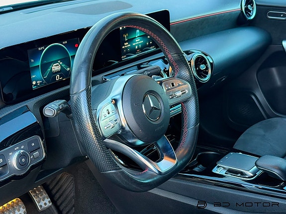 Mercedes-Benz A180 10 of 17