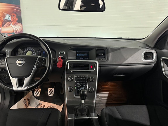 Volvo S60 10 of 19