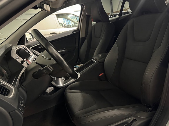 Volvo S60 14 of 19