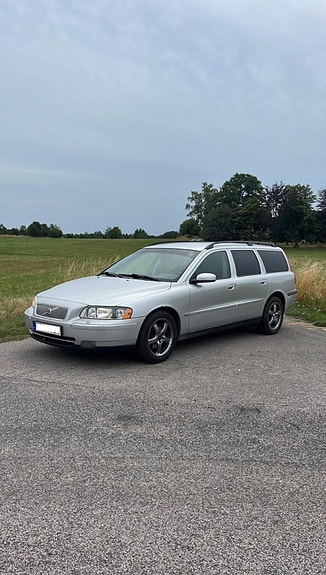 Volvo V70 4 of 7