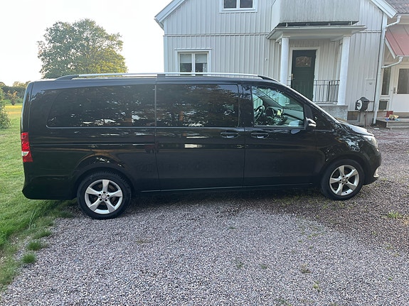 Mercedes-Benz V220 d 6 of 18
