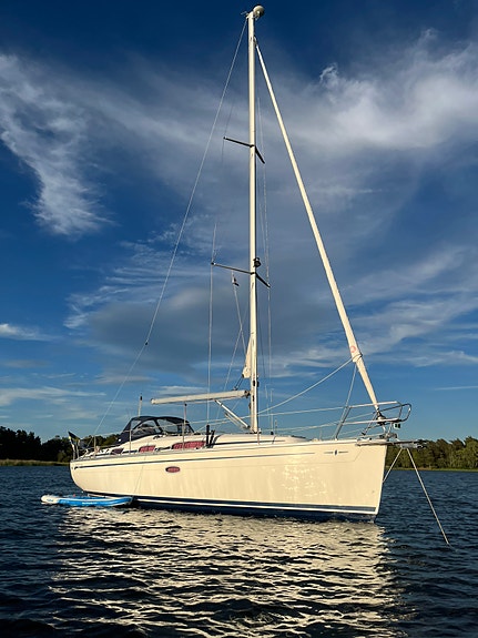 Bavaria 34 Cruiser 4 of 7