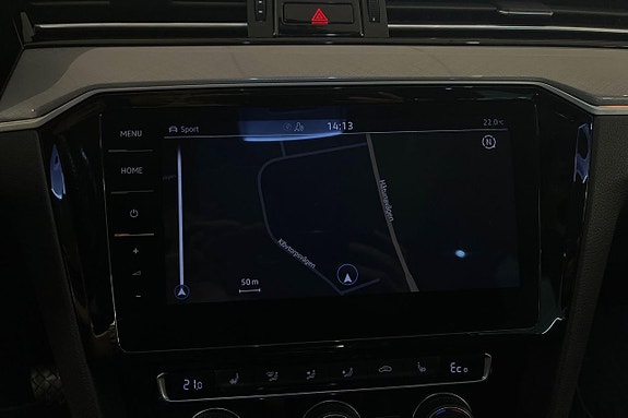 Volkswagen Passat 17 of 26