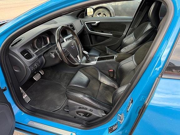 Volvo S60 4 of 7
