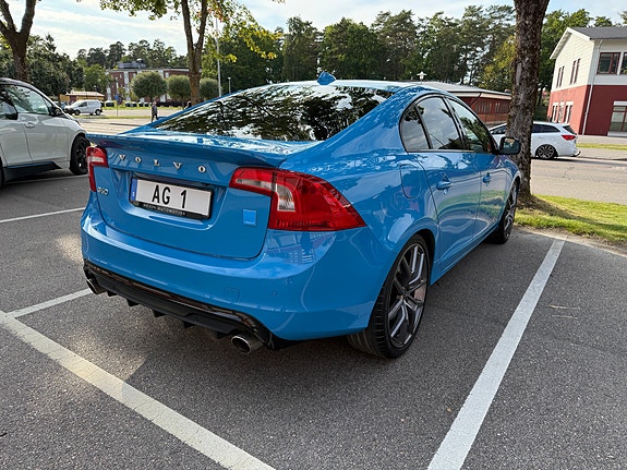 Volvo S60 6 of 7